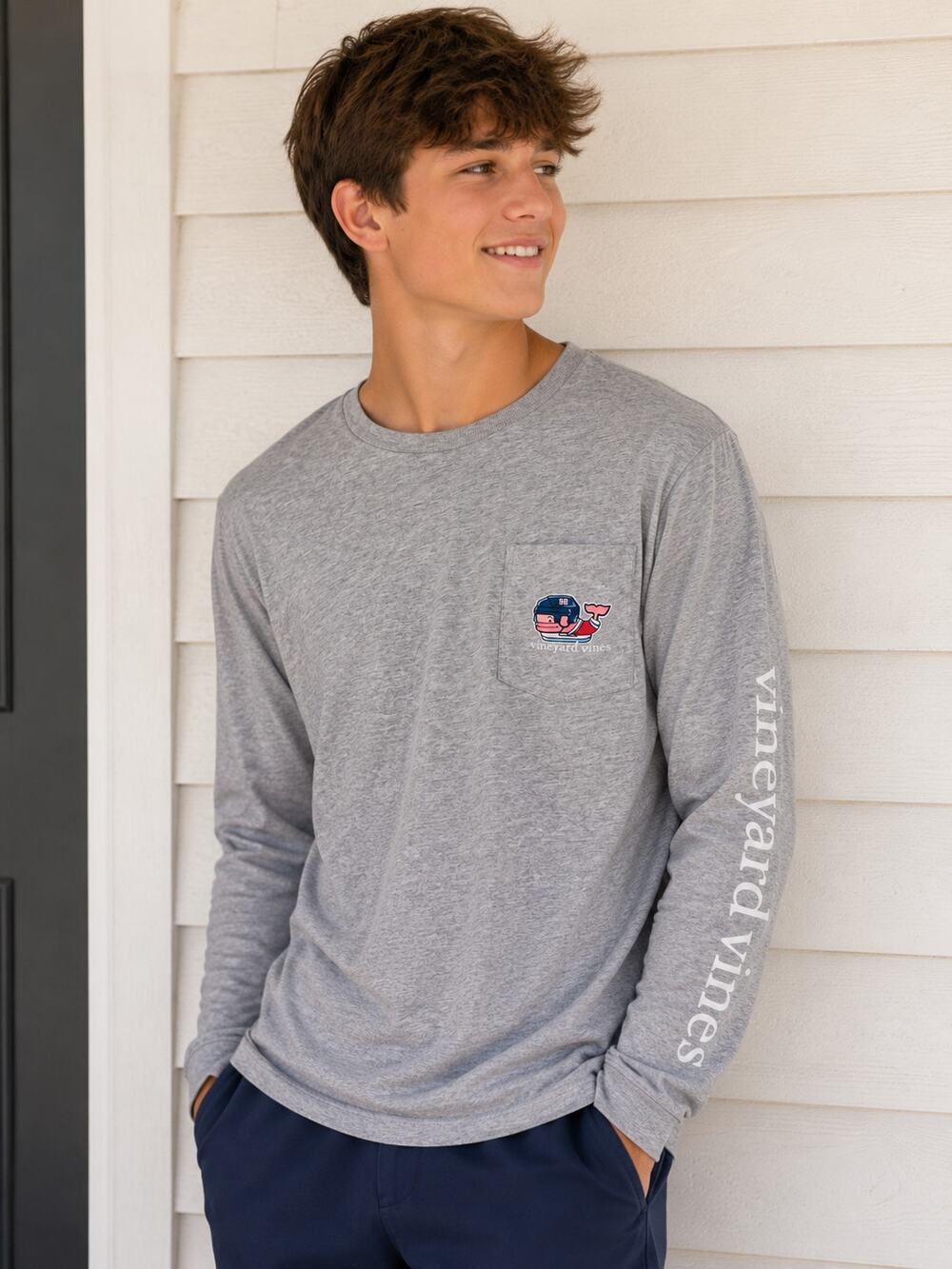 Vineyard Vines Hockey Whale Long Sleeve Pocket T-Shirt Gray Youth XL 100% Cotton